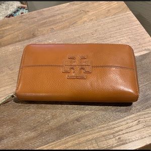 Tory Burch Wallet